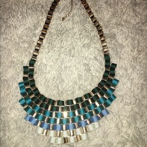 Statement necklace